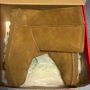 Bearpaw winter Suede Boots